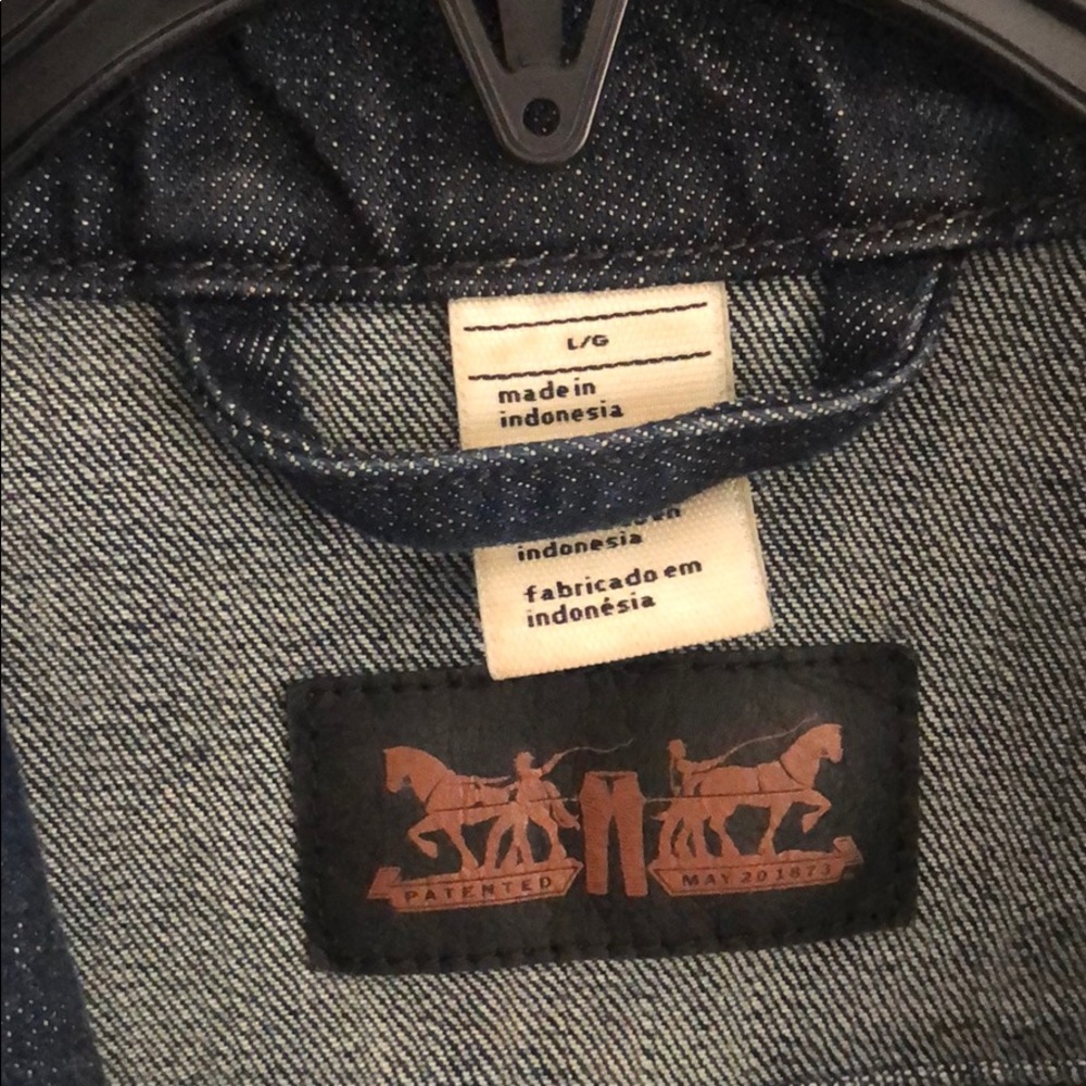 Levi’s Denim Jacket - image 5